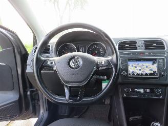 Volkswagen Polo 1.2 TSi 90pk 5drs Navigatie Aircoclimaat 2017 picture 22