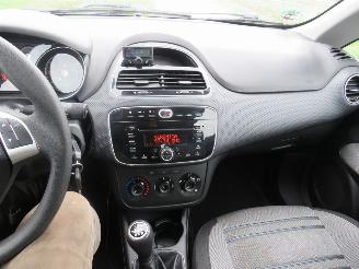 Fiat Punto Evo 1.3 M JTD Dynamic  2010 Airco  parkeerschade picture 6