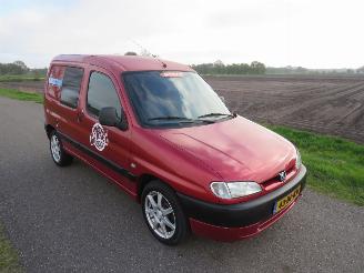 Peugeot Partner 2.0 HDI  90pk 112.000km NAP !!!!!!!! TOPAUTO 112.000 km picture 8