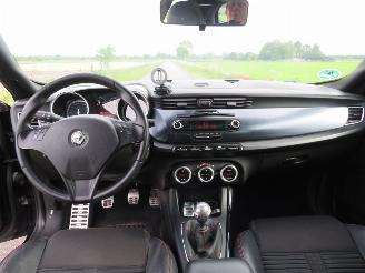 Alfa Romeo Giulietta 1.4 Turbo 120pk progresion 211.000km nap 5Drs  Leer Clima Schuifdak picture 8