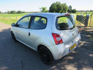 Renault Twingo 1.2 16v Dynamique 2010  Airco Cruiscontrolle top top staat picture 6