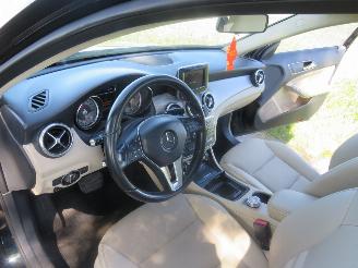 Mercedes GLA 200 GLA Automat 156pk  Leer Navigatie Clima   180.000km nap  2014 picture 16