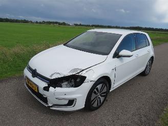 Volkswagen Golf E GOLF Elektrisch Automaat   90.000km 5Drs Camera Navigatie  [ nieuwstaat 2017-10 picture 11