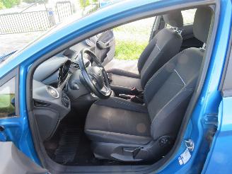 Ford Fiesta 1.0 65pk Euro 6 Style 5drs Airco Navigatie 2015 picture 4
