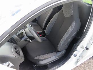 Toyota Aygo 1.0 VVT-I  57.000km nap X Fun  2019 5drs Airco picture 3