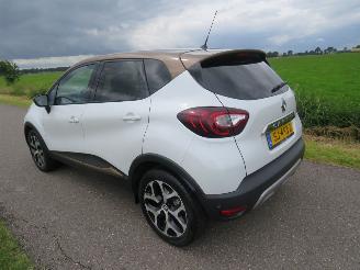 Voiture accidenté Renault Captur 0.9 TCE INTENS 107.000km Schuifdak Camera Navigatie   2018 nieuwstaat 2018/4