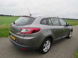 krockskadad bil auto Renault Mégane 1.2 TCe Collection 116pk  190.000km nap 2014/5
