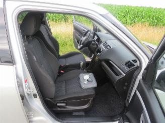 Suzuki Swift 1.2 94pk  Automaat 5Drs 68.000km Nap Airco Exclusief  2015-12 picture 10