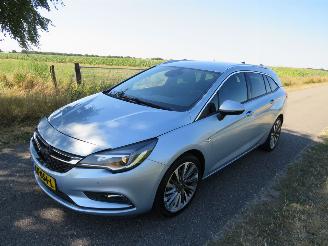 Opel Astra SPORTS TOURER+ 1.4 150pk Inovattion 2017 Camera navie clima  [ nieuwstaatt picture 19