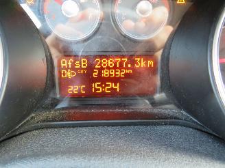Fiat Punto Evo 1.4  Dynamic 78pk 5drs Airco Clima 5drs picture 6