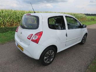 Renault Twingo 1.2 16v 2012-12   Airco  Schadevrij  nette auto picture 18