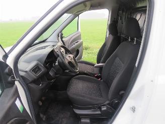 Opel Combo 1.3 CDTi Eco Flex 2016 euro 5 160.000km nap Airco L1 H1 picture 18
