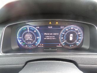 Volkswagen e-Golf Golf Elektrisch Automaat 57.000km Orgineel Edtion  2019  instappen en rijden Camera  Navigatie stoelverwarming picture 10