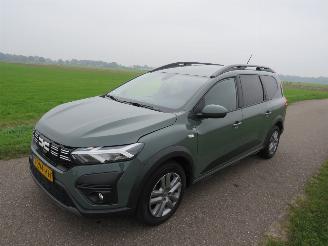 Dacia Jogger 1.0 TCe 91pk Lpg G3/ benzine  90.000km 2023  Navigatie Airco picture 3