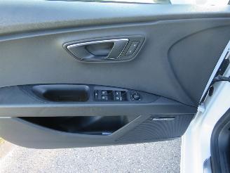 Seat Leon 1.4 TSi 140pk FR Business vol optie  Alcantara leer  Sport picture 19