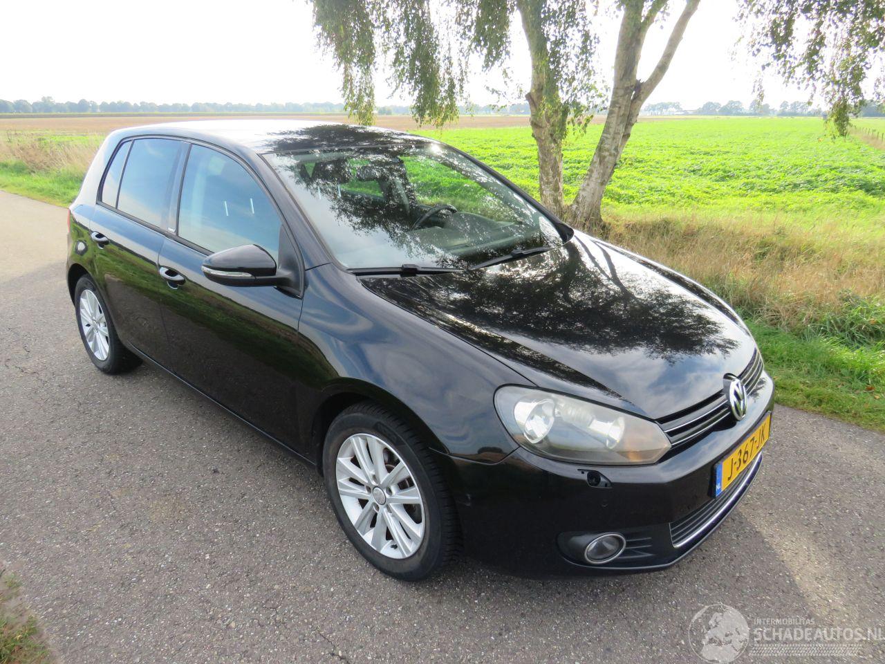 Volkswagen Golf 1.2 TSi Trend Edition 216.000km  Navigatie Stoelverwarming Aircoclima Bleu motion