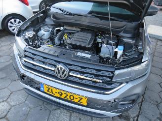 Volkswagen T-Cross 1.0 TSi Life 95pk Euro 6 Camera Navigatie clima sportstoelen  enz enz picture 16