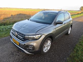 Volkswagen T-Cross 1.0 TSi Life 95pk Euro 6 Camera Navigatie clima sportstoelen  enz enz picture 17