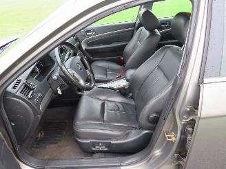 Chevrolet Epica 2.5  156pk Executive  6 Cilnder Automaat   Sedan Leer Splinter nieuwe Apk picture 18
