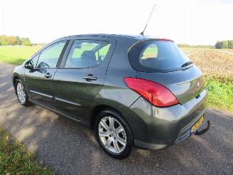 Peugeot 308 1.6 VTi 121 PK 5drs 190.000km Nap Airco 5Drs picture 7