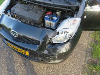 Daihatsu Charade TOYOTA 1.3  99pk CITY  80.000km  NAP 5drs Airco  [ nieuwstaat  6 bak picture 12