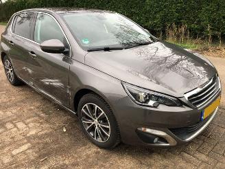 Peugeot 308 automaat picture 3