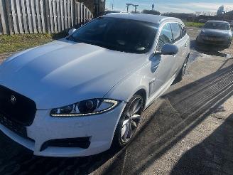 Voiture accidenté Jaguar XF sportbrake 2012/12
