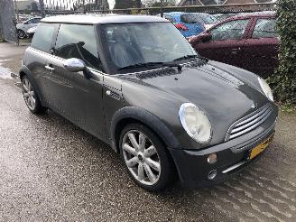 Mini Cooper 1.6 cooper pepper picture 2