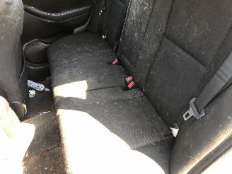 Toyota Avensis Avensis Wagon 2.0 VVTi Linea Luna picture 17