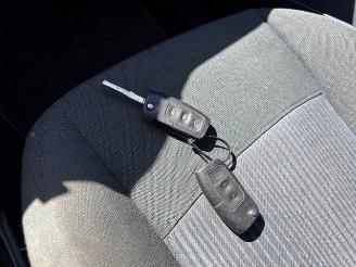 Ford Fiesta 1.25 limited picture 6