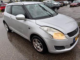 Suzuki Swift 1.2 comfort picture 1
