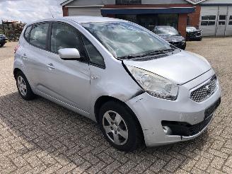 Damaged car Kia Venga Venga 1.4 CVVT Seven 2011/3