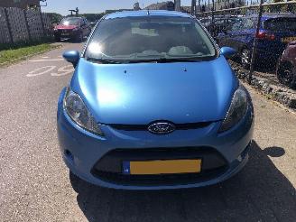Damaged car Ford Fiesta FIESTA 1.2 TREND 2012/1