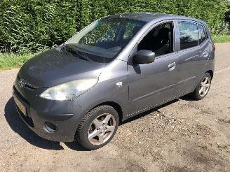 Damaged car Hyundai I-10 i10 1.25i Dynamic Cool 2010/3