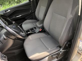 Ford C-Max C-Max 1.0 Titanium picture 18