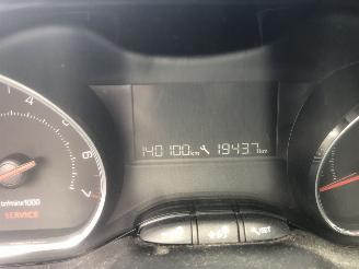 Peugeot 208 208 1.2 VTi Oxygo picture 13