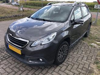 uszkodzony samochody osobowe Peugeot 2008 2008 1.2 PureTech Active 2015/11