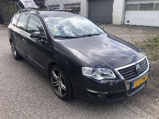 Coche accidentado Volkswagen Passat passat 1.6 comfortline 2006/4