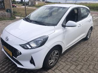 Schadeauto Hyundai I-10 i10 1.0 Comfort 2020/6