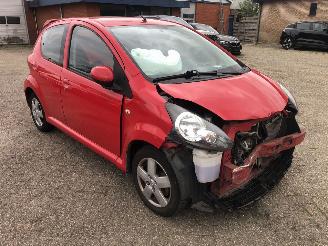 uszkodzony samochody osobowe Toyota Aygo Aygo 1.0-12V + 2007/10