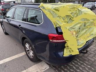 Volkswagen Passat 1.6tdi picture 4