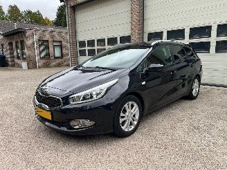 Avarii autoturisme Kia Ceed 1.6 GDI Comfortline Navi Airco NAP 2015/7