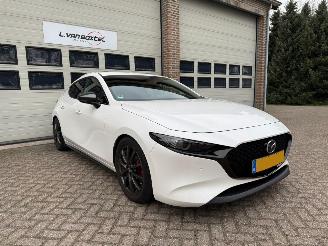 Auto incidentate Mazda 3 2.0 e-Skyactiv-G M 122 Luxury Navi Clima Cruise Leder 2019/10