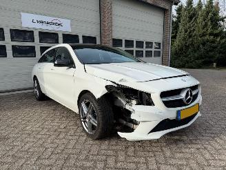 Mercedes Cla-klasse 200 AMG Line Automaat Pano Navi 86076 Km ! picture 2