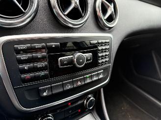 Mercedes A-klasse 180 Prestige Automaat Navi Cruise picture 11