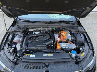 Volkswagen Golf 1.5 eHybrid 50 Edition PHEV Automaat Memory Clima 60017 Km NAP ! picture 16