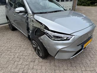 MG ZS EV Long Range Luxury 70 kWh Pano 29719 Km NAP ! picture 20