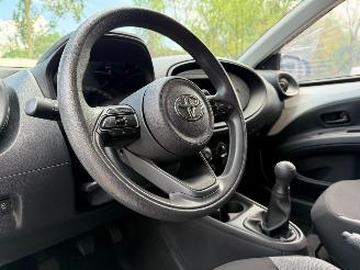 Toyota Aygo X 1.0 VVT-i MT Airco Cruise 13964 Km NAP ! picture 7