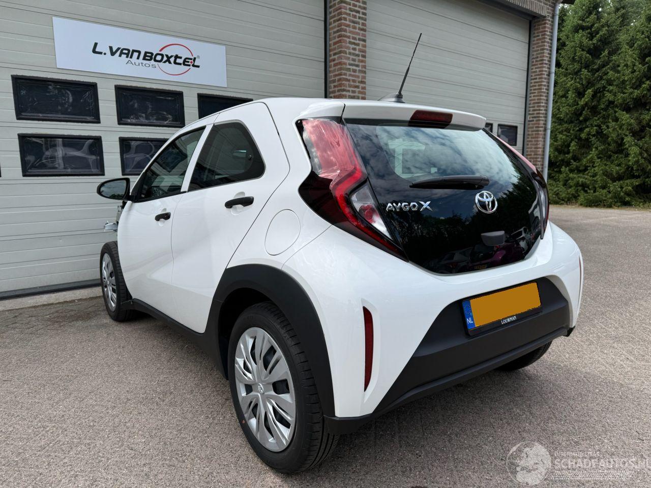 Toyota Aygo X 1.0 VVT-i MT Airco Cruise 13964 Km NAP !