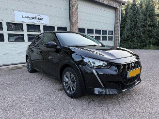 Peugeot e-208 EV Allure 50 kWh Navi Clima 54806 Km NAP ! picture 1
